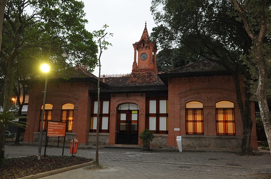 prédio do pavilhão da peste