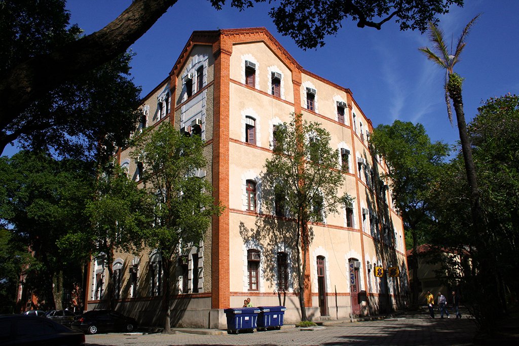 Prédio do Pavilhão Figueiredo de Vasconcellos - Quinino