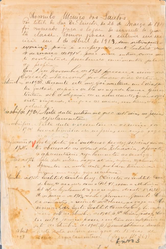 Ficha de registro funcional de Rômulo Mônico dos Santos. documento manuscrito
